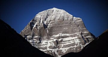 Núi Kailash: Kim Tự Tháp Ẩn Mình Hay Nhà Máy Điện Hạt Nhân Cổ Đại?