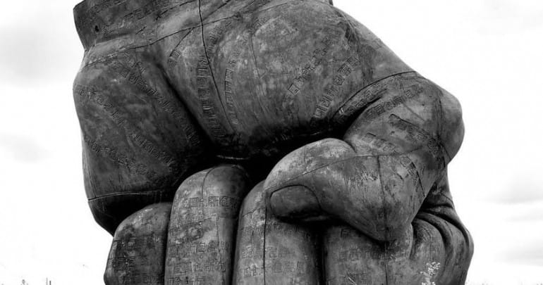 Tâm Thế Khi Đi Làm. Phần 2: Hãy Cho Mình Một Đường Lui