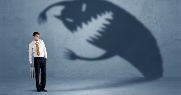 Đối Diện Nỗi Sợ - Hành Trình Trở Về Với Sự Can Đảm